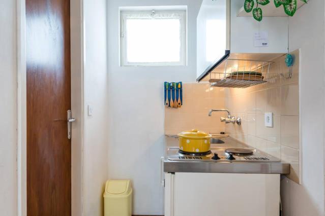 Apartments Lima Lazaneo Jelsa  Exterior photo